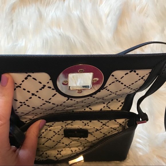 Kate Spade Newbury Lane Sally Crossbody Navy - Picture 7 of 8